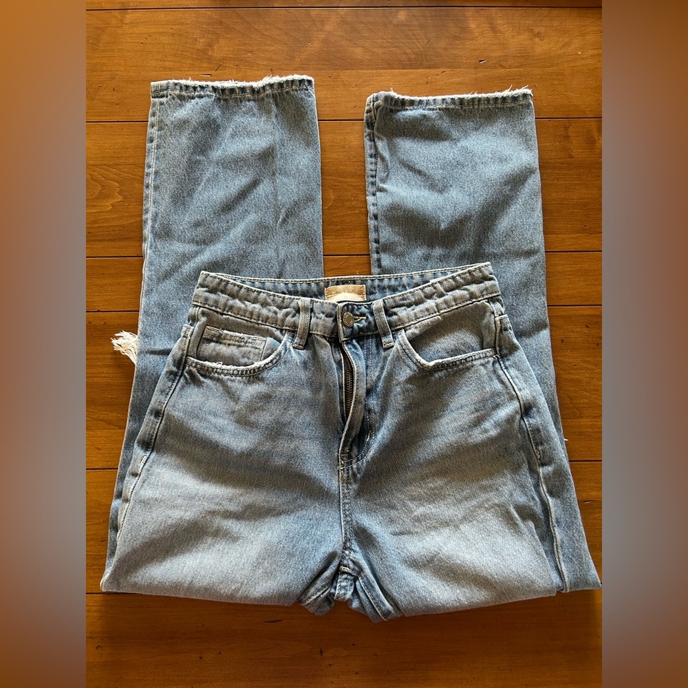Altar’d State women’s ripped jeans size 26 waist